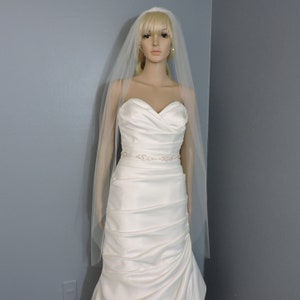 Waltz Wedding Veil Single Tier Medium Fullness Classic and Elegant Cut Edge, Bridal Veil CE55X70 image 6