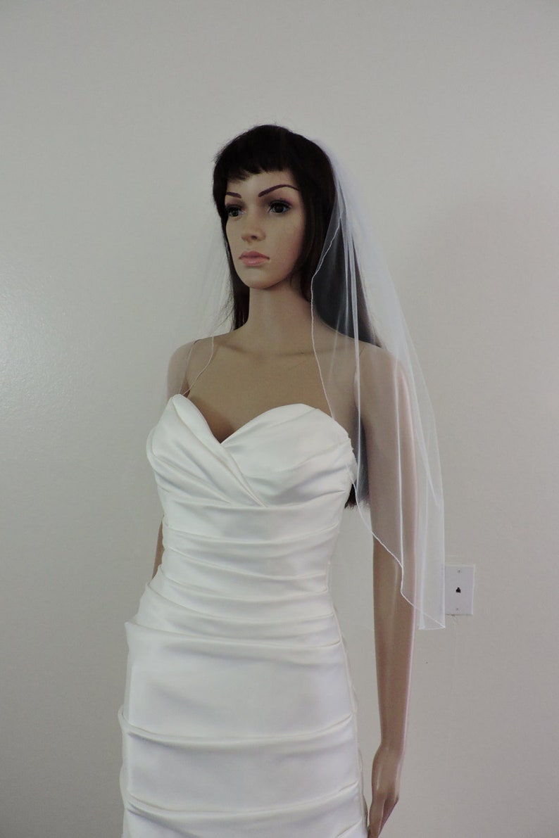 Wedding Veil Single Tier Pencil Edge Hip Length Standard Fullness, Bridal Veil PE3572 image 5