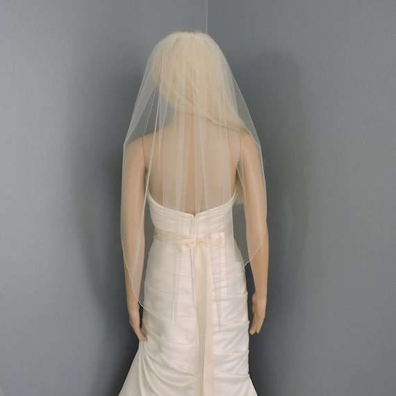 Wedding Veil , Single Tier Pencil Edge, Sheer Veil,  Short Veil Bridal Veil PE33X50