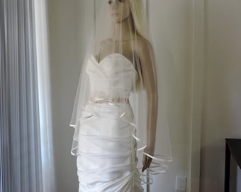 Elegant Charlize Bias Satin Veil with Delicate Drop Edge