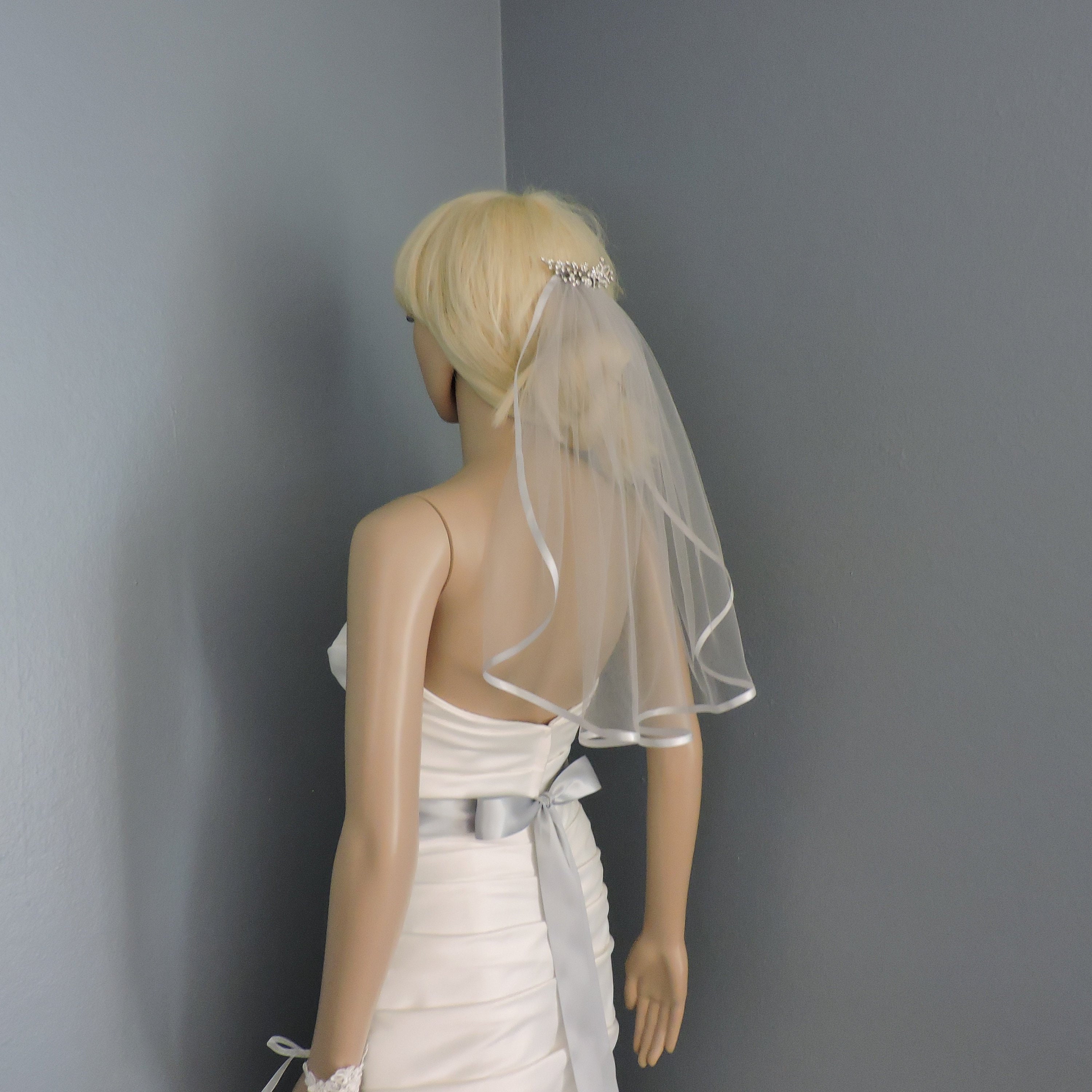 Bridal Veil , Short Bridal Veil, Fly-away Veil, Shoulder Veil
