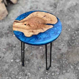 Unique Live Edge Epoxy Coffee Table, Round Epoxy Table, Olive Wood & Epoxy Table, Custom Round Live Edge Resin Coffee Table, Home Decor