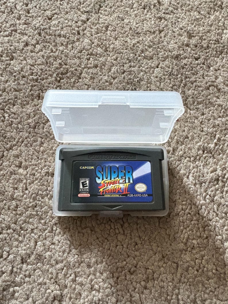 Game Boy Color Violet Avec Street Fighter 2 - Console Portable Rétro - Occasion Fonctionnelle