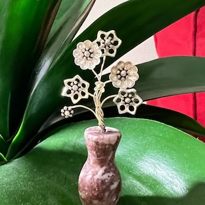 Sterling Silver Miniature Flower Marble Vase Mini