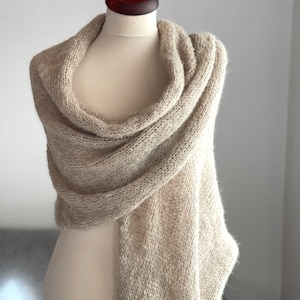 XXL Strickschal, Schal! Winterschal! Gestrickt!Poncho! Damen! Einheitsgröße! Grobstrick! Decke, Schulterwärmer!Milchcafe! Alpaka/Seide!