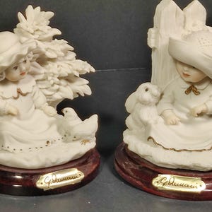 Pair Of Vintage Giuseppe Armani Figurines