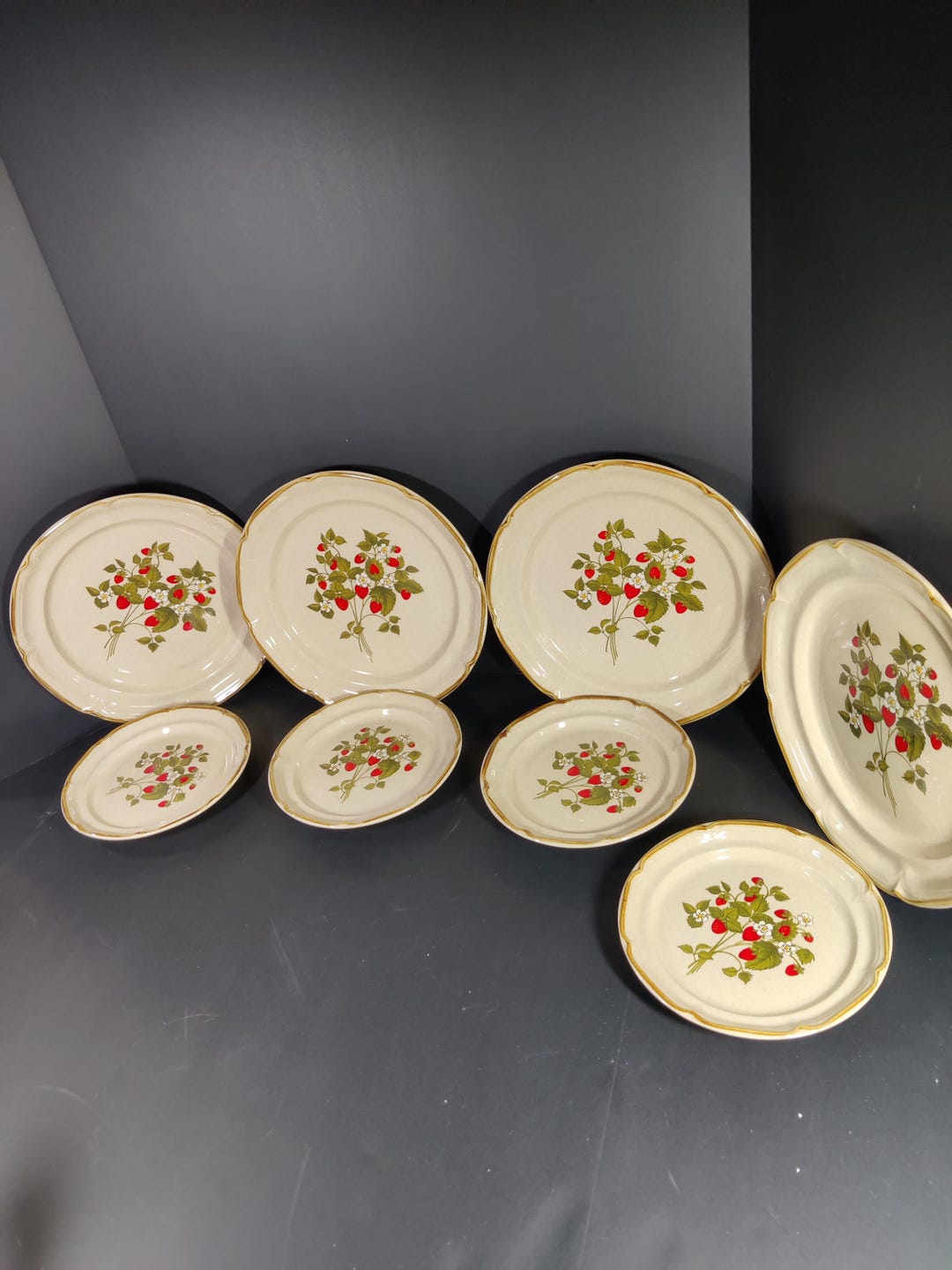 Indure Collection Set of 8 Vintage International China Co. Stoneware Dishes/ Endure ...