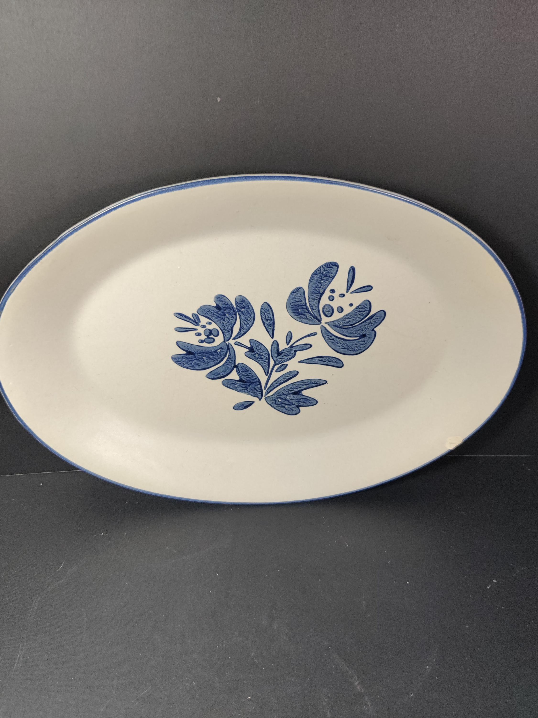 Vintage Pfaltzgraff Yorktown Serving Platter/ 14