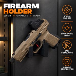 Op de afbeelding: Een beige Canik 9x19 vuurwapen gemonteerd op een zwarte magnetische houder. De tekst luidt FIREARM HOLDER, SECURE, ORGANIZED, READY, STRONG MAGNETS, SPACE-SAVING DESIGN, EASY INSTALLATION en DURABLE CONSTRUCTION met oranje cirkelvormige iconen.