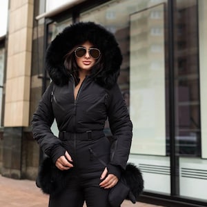 Schwarzer Skianzug für Damen - Warmer Winteroverall, wasserdichter Schneeanzug, stilvolle Skibekleidung, perfektes Geschenk für Skifahrer & Winterabenteuer