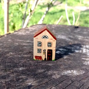 Hand-Painted Miniature Wooden House: Rustic Shelf Decor