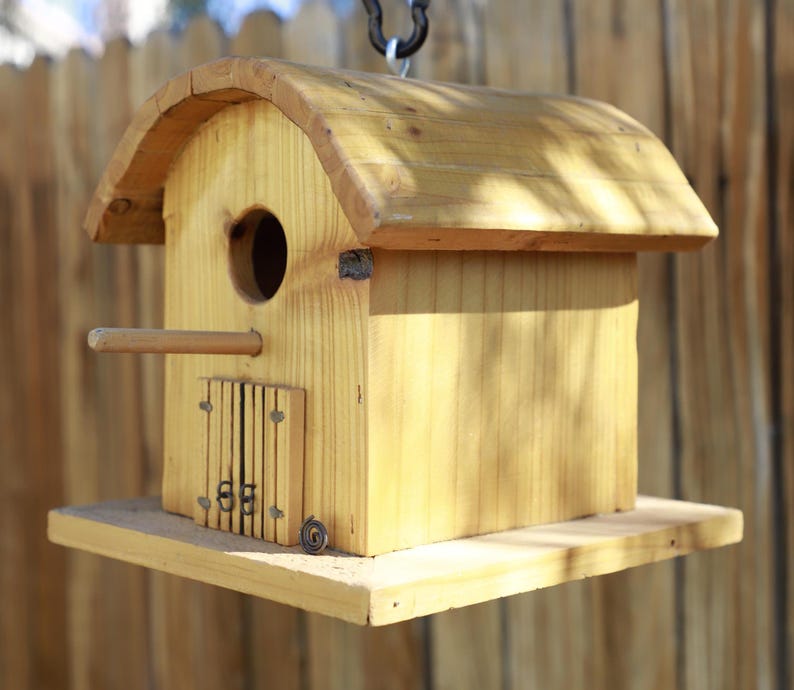 Illustration of Bird Round Birdhouse With Authentic Architectural