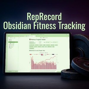 Könnte beinhalten: Ein digitales Tablet zeigt die "RepRecord Obsidian Fitness Tracking"-Oberfläche. Der Bildschirm zeigt einen Trainingsfortschritts-Tracker mit einem Diagramm für Bauchmuskelübungen. Hantelscheiben sind rechts gestapelt, was auf ein Fitnessthema hindeutet.