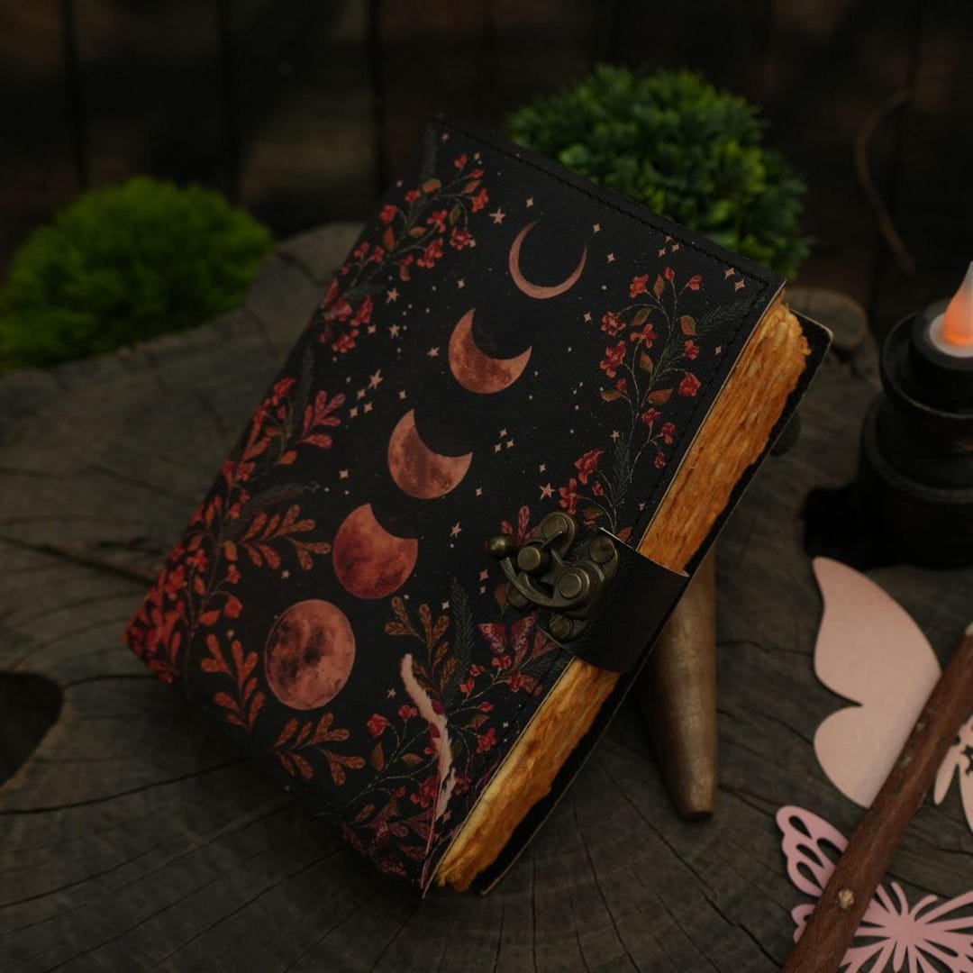 Moon Phase Vintage Leather Journal for Men & Women 200 Pages of Antique ...