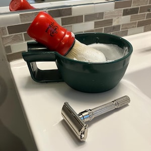 rasoir Gillette vintage. 1966 Slim réglable. BTT. État d&#39;origine. Prêt à raser.