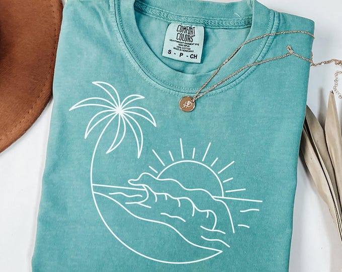 Comfort Colors® Sun T-Shirt, Summer Shirt, Beach Shirts, Sunhine T-Shirt, Gift For Woman, Boho Sun Shirt, Sun Shirt