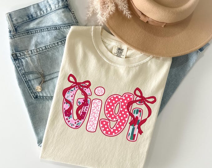 Comfort Colors® Retro Mama Shirt Gigi shirt Mothers Day Gift From Daughter for Mom Mama Tshirt For Birthday For Her Baby Shower Christmas