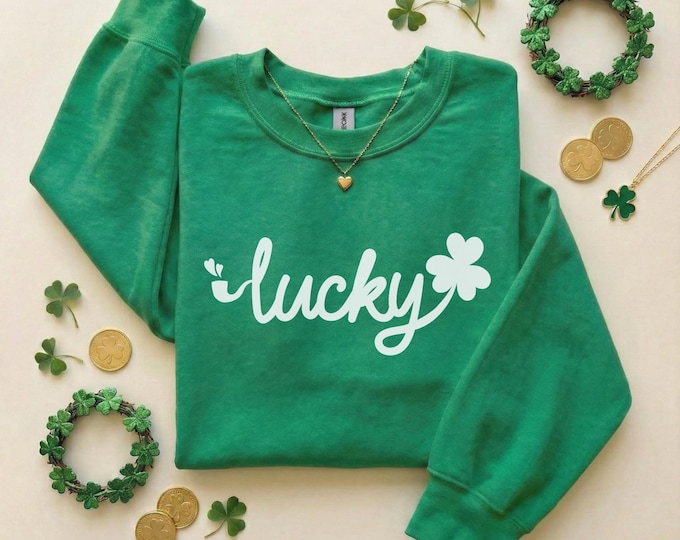 Retro Lucky  Sweatshirt,Cute St Patricks Day Sweatshirt,Womens Shamrock Sweatshirt,Irish Shirt,Four Leaf Clover,St Patricks Day Outfit