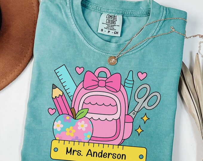 Personalized Teacher Shirt Gift for Teacher Appreciation, Custom Teacher Apple Shirt, Teacher Team Shirt Teacher Gift, Cute Teacher Tshirt