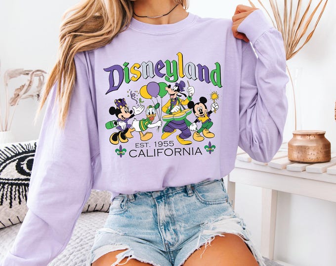 Comfort Colors Mickey & Friends Mardi Gras Shirt,Disney Mardi Gras Carnival Tee,New Orleans Fleur De Lis,Disney Mardi Gras,WDW Disneyland