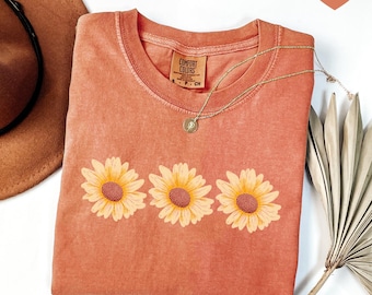 Chemise marguerite Comfort Colors®, chemise fleurs sauvages, cadeau chemise à fleurs, fleur pour le mois de naissance, cadeau pour soeur, chemise d'été, chemise femme marguerites