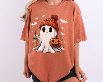 Maglietta Comfort Colors® "Cute Ghost Coffee", t-shirt "Cute Little Ghost Iced Coffee", maglietta "Boo Ghost", maglietta "Ghost Coffee", per gli amanti del caffè di Halloween