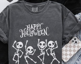 Comfort Colors® Tanzendes Skelett Shirt, Halloween Shirt, Halloween Kostüm, Kürbis Shirt, Retro Halloween Shirt,Happy Halloween Shirt,