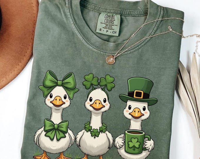 St Patricks Day Goose Comfort Colors Shirt Lucky Shamrock Tshirt Silly Saint Patrick's Party Tee Four Leaf Clover Crewneck Irish Duck Animal