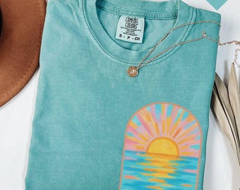 Coconut Girl Sunset Oversized t-shirt Comfort Colors summer vacation beach shirt Salty Mermaidcore tee for surfer Summer vibes surf tee