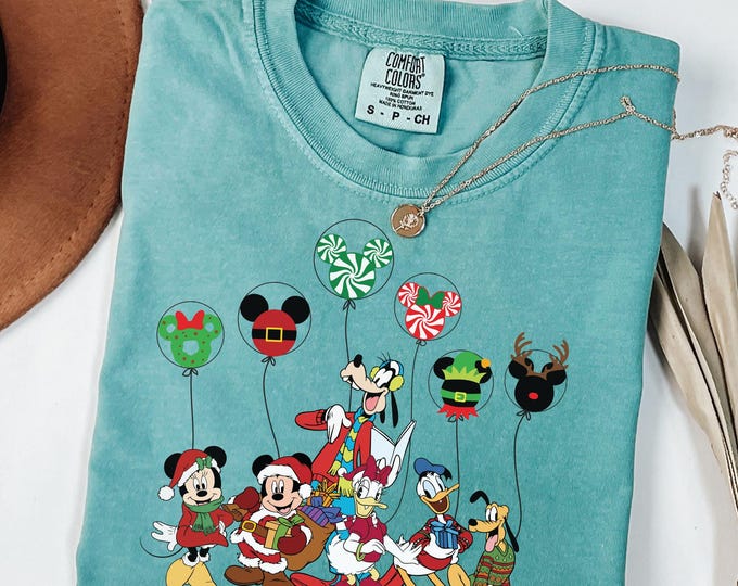 Mickey & Friends Santa Disney Christmas Shirt, Mickey's Very Merry Christmas Party 2026, WDW Disneyland Holiday Family Christmas Sweatshirt