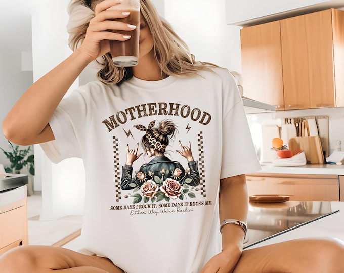 Mother Hood Shirt,Comfort Colors,Trendy Mama Tshirt,Mom Life Tee,Oversized Graphic Mom T-shirt,Motherhood ShirtCool Mom Club,Christmas Gifts
