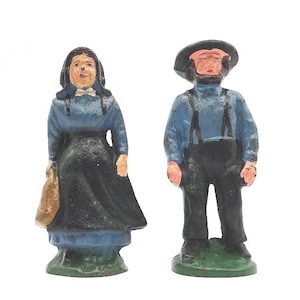 Cast Iron Amish Figurines - Rustic Man & Woman Folk Art Pair, Antique Country Decor 1