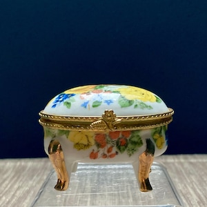 Vintage French Porcelain Box Roses Floral Bouquet Trinket Box with Hinged Lid, Gilded Pedestal Feet Pristine! Wonderful Mother’s Day gift!