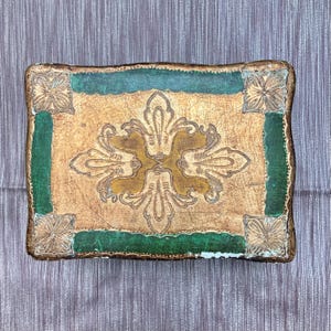 Vintage Florentine Gilded Gesso Trinket Box Fleur-de-Lys Italy Jewellery Holder~ Will Gift Wrap for a Great Valentines Gift!