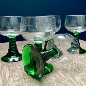 SET5 Roemer Retro Beehive Stem Green Apertif Cordial Wine Glasses Etched Grapes