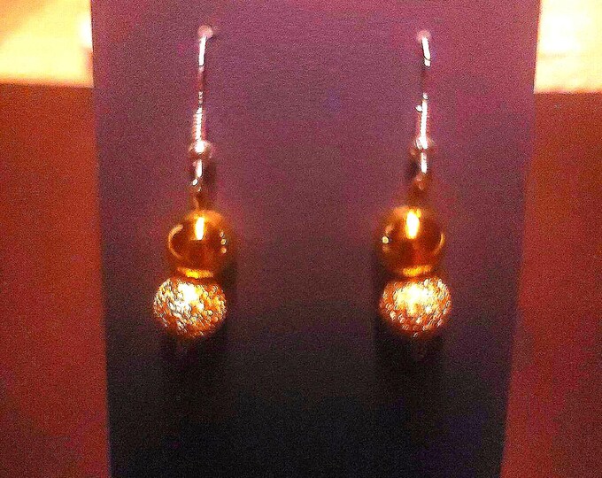 gold holiday earrings