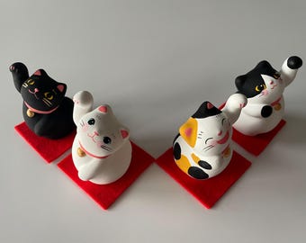 RandJ 6 Cute Maneki Neko Lucky Cat Figurines | White Japanese Fortune Cat With Bells, Piggy Bank Desk Decor