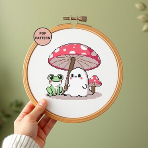 Patrón de punto de cruz rana y seta fantasma de Halloween PDF Punto de cruz espeluznante y lindo para principiantes DIY Regalo Cottagecore