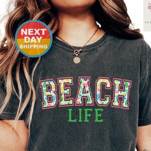 Comfort Colors® SeaShell Shirt, Beach T-Shirt, Summer Woman Shirt, Aesthetic Shirt, Ocean Lover Gift, SeaShell T-Shirt