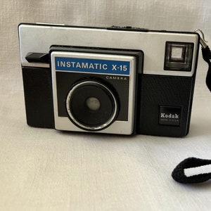 Vintage Kodak Instamatic X-15 Camera