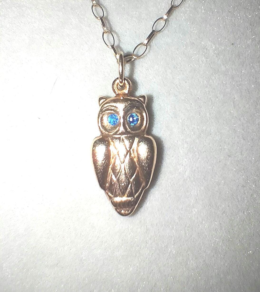 Owl with topaz eyes 9ct gold 18 inch necklace