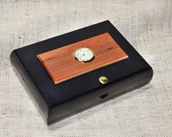 Caja de aparcacoches / Caja de cigarros de reloj de escritorio - No. 608.156
