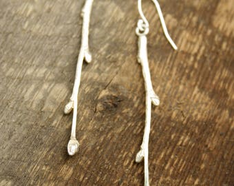Dogwood Bud Earrings, tree medicine, sacred jewelry, botanical jewelry, healing herbs, tree of life, forest jewelry, tree earrings, wild