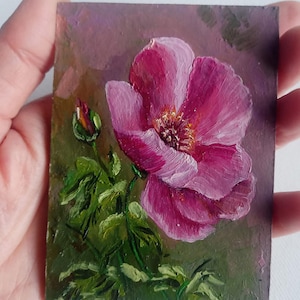 Origineel ACEO-olieverfschilderij van roze wilde roos – miniatuur bloemsierkunst op karton – kleine botanische kunstwerken, cadeau als verzamelobject minikunst