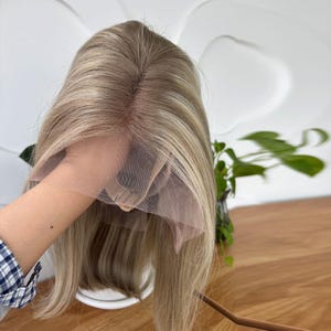 Golden Rooted Balayage Short Straight Bob Wig 100% Real Human Hair, Pre-Bleached Knots image 2
