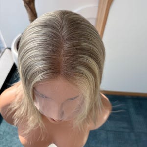 Golden Rooted Balayage Short Straight Bob Wig 100% Real Human Hair, Pre-Bleached Knots image 3