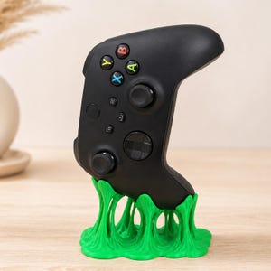 スライム風コントローラースタンド／ホルダー（Xboxコントローラー対応）