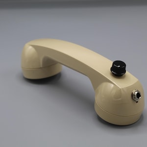 Micrófono telefónico de almendra con circuito doblado y control de filtro - Efectos de baja fidelidad de Statikstramentz