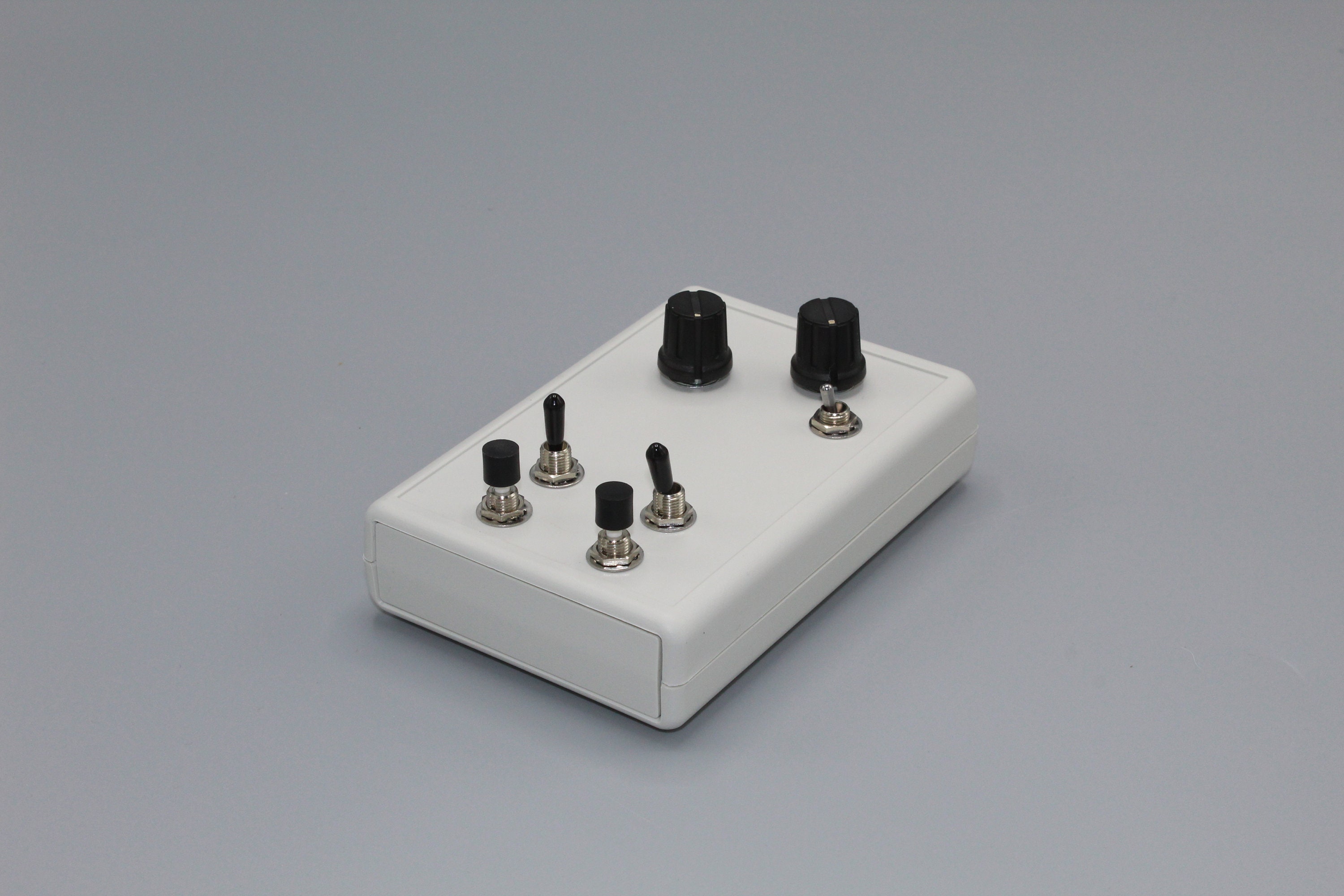 Circuit Bent Vizual Noize Enhancer Lofi Video Synth W/ DC