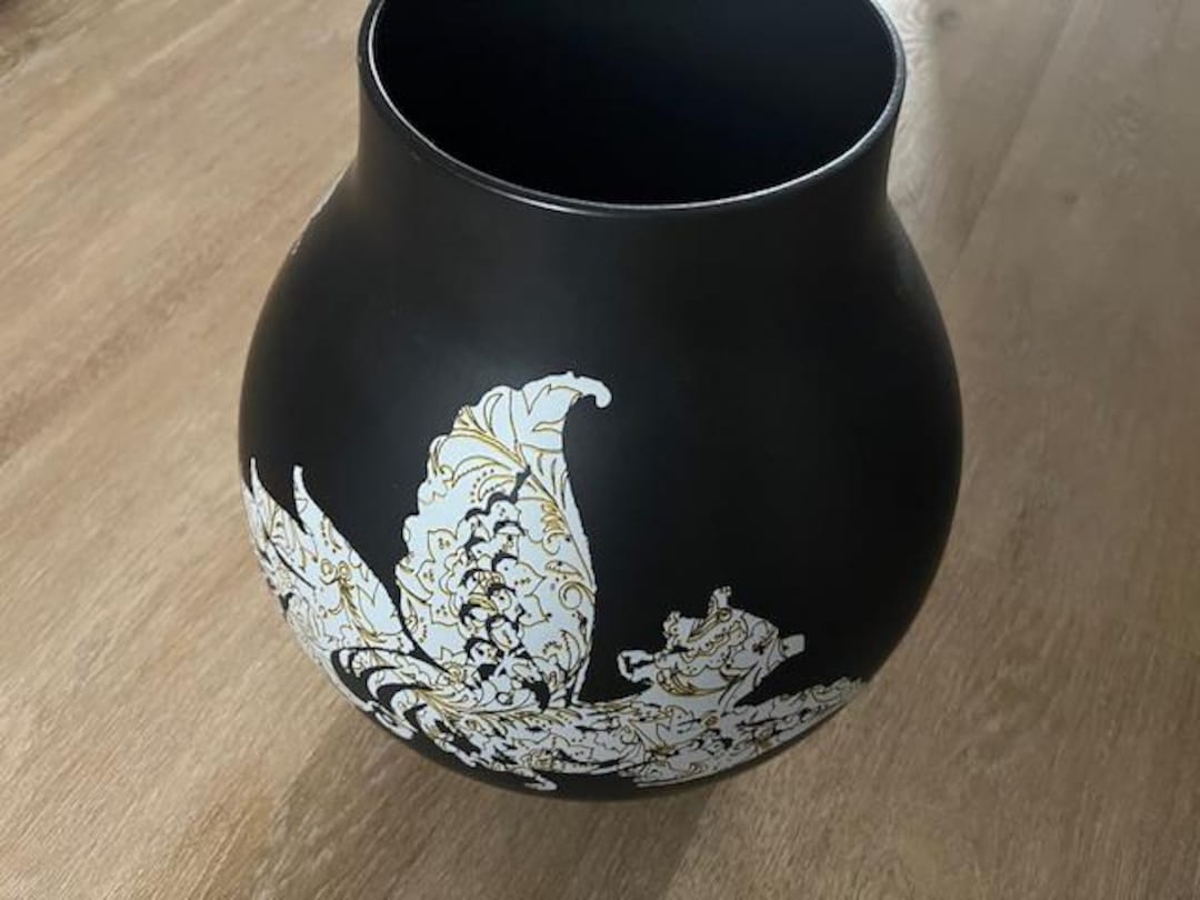 【美品】IKEA×ヘラ・ヨンゲリウス 花器/花瓶/フラワーベース セラミック製 XXLサイズのIKEA花瓶、デザイナー：ヘラ・ヨンゲリウス、底にマーク